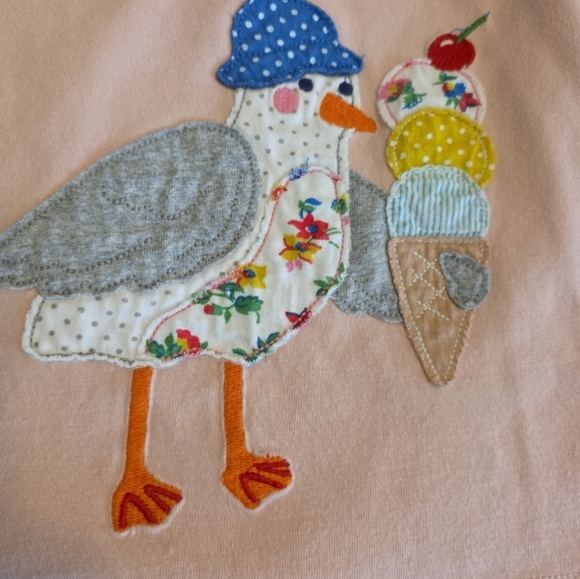 Outfit - Picture 6 of 10